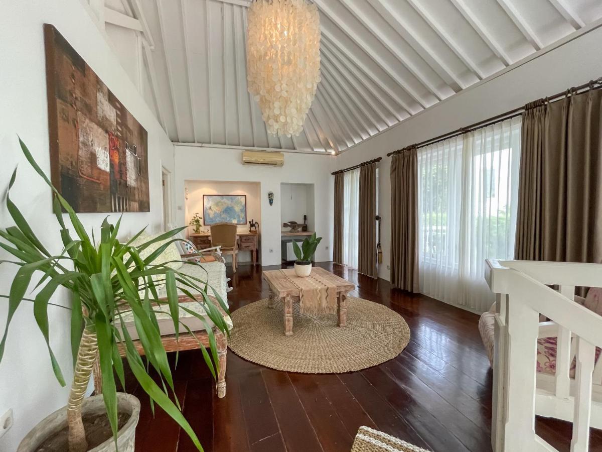 Beach House Canggu - 150M Berawa Beach Zewnętrze zdjęcie