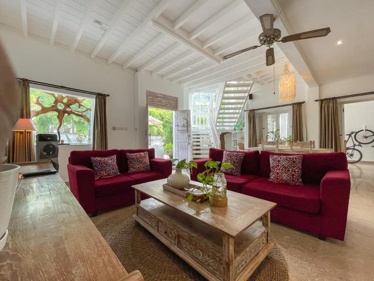 Beach House Canggu - 150M Berawa Beach Zewnętrze zdjęcie
