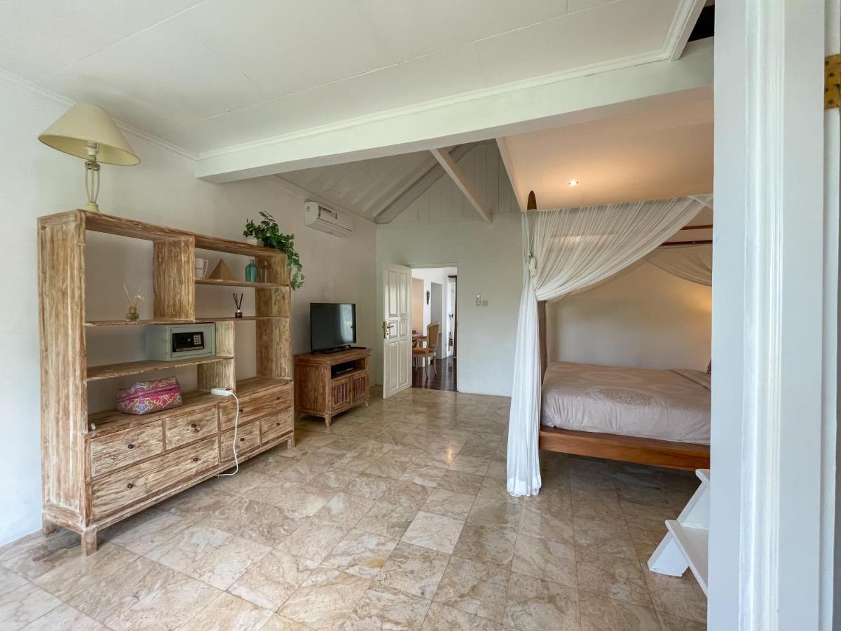 Beach House Canggu - 150M Berawa Beach Zewnętrze zdjęcie