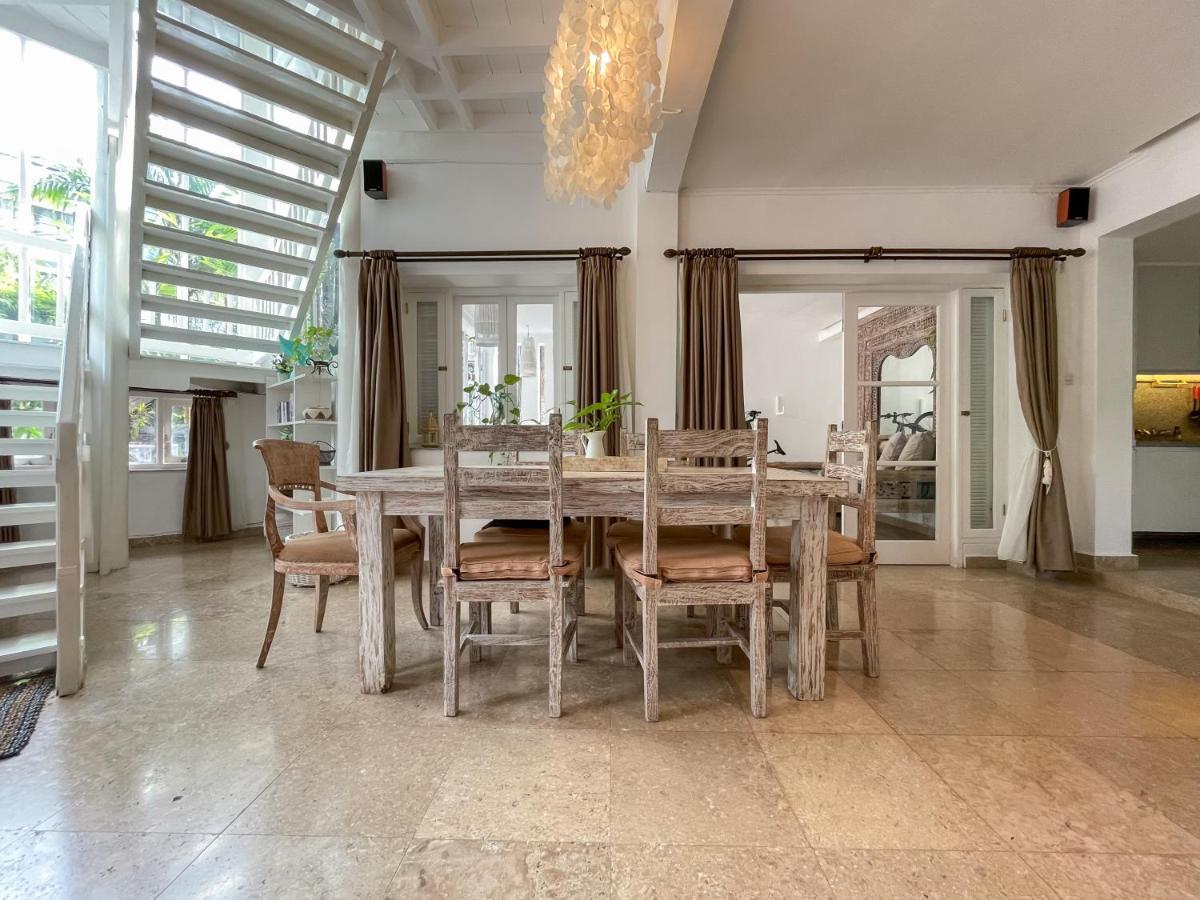 Beach House Canggu - 150M Berawa Beach Zewnętrze zdjęcie