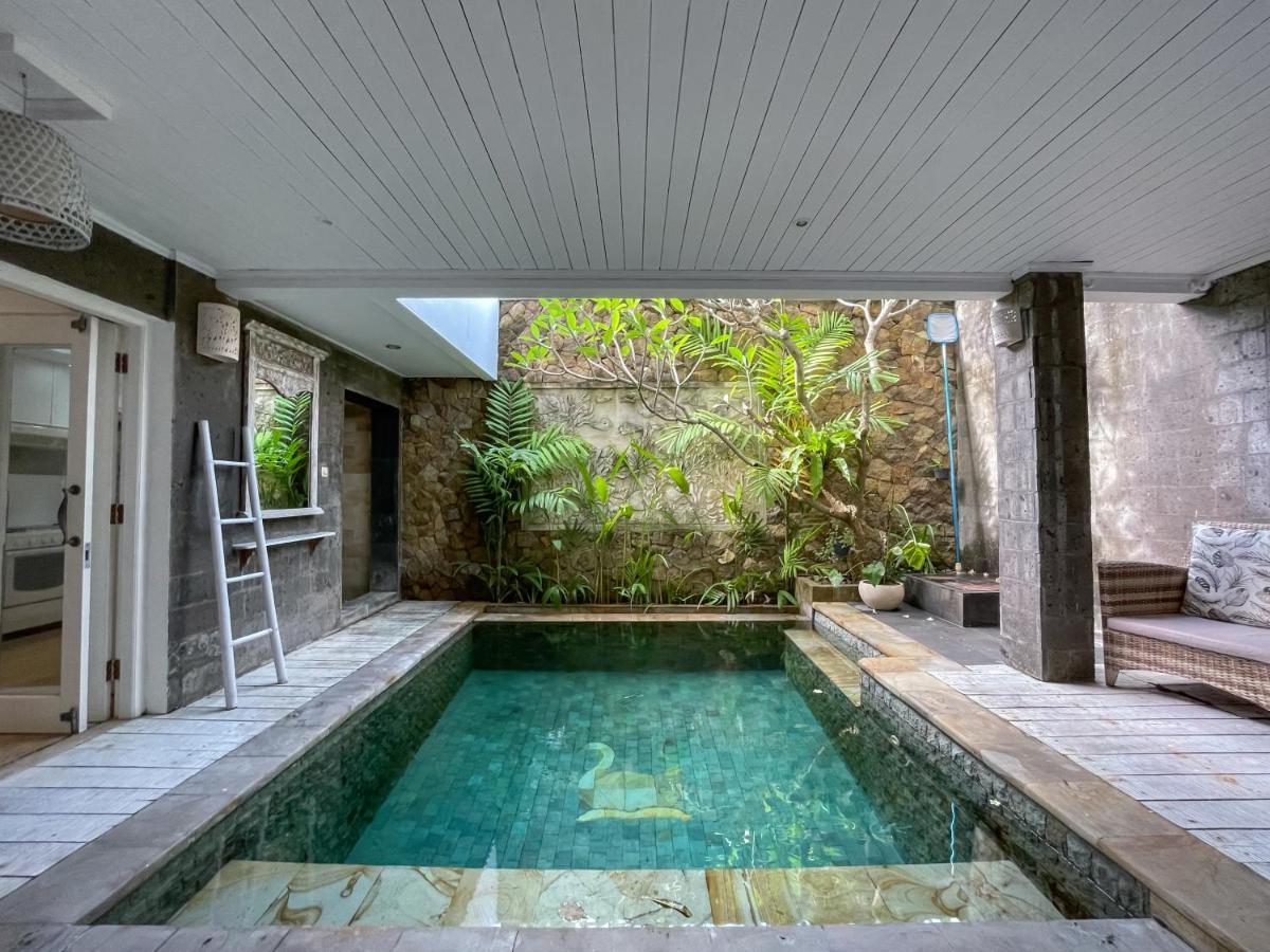 Beach House Canggu - 150M Berawa Beach Zewnętrze zdjęcie