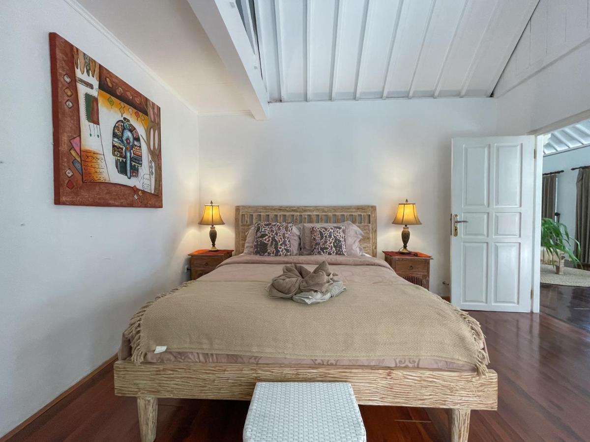 Beach House Canggu - 150M Berawa Beach Zewnętrze zdjęcie