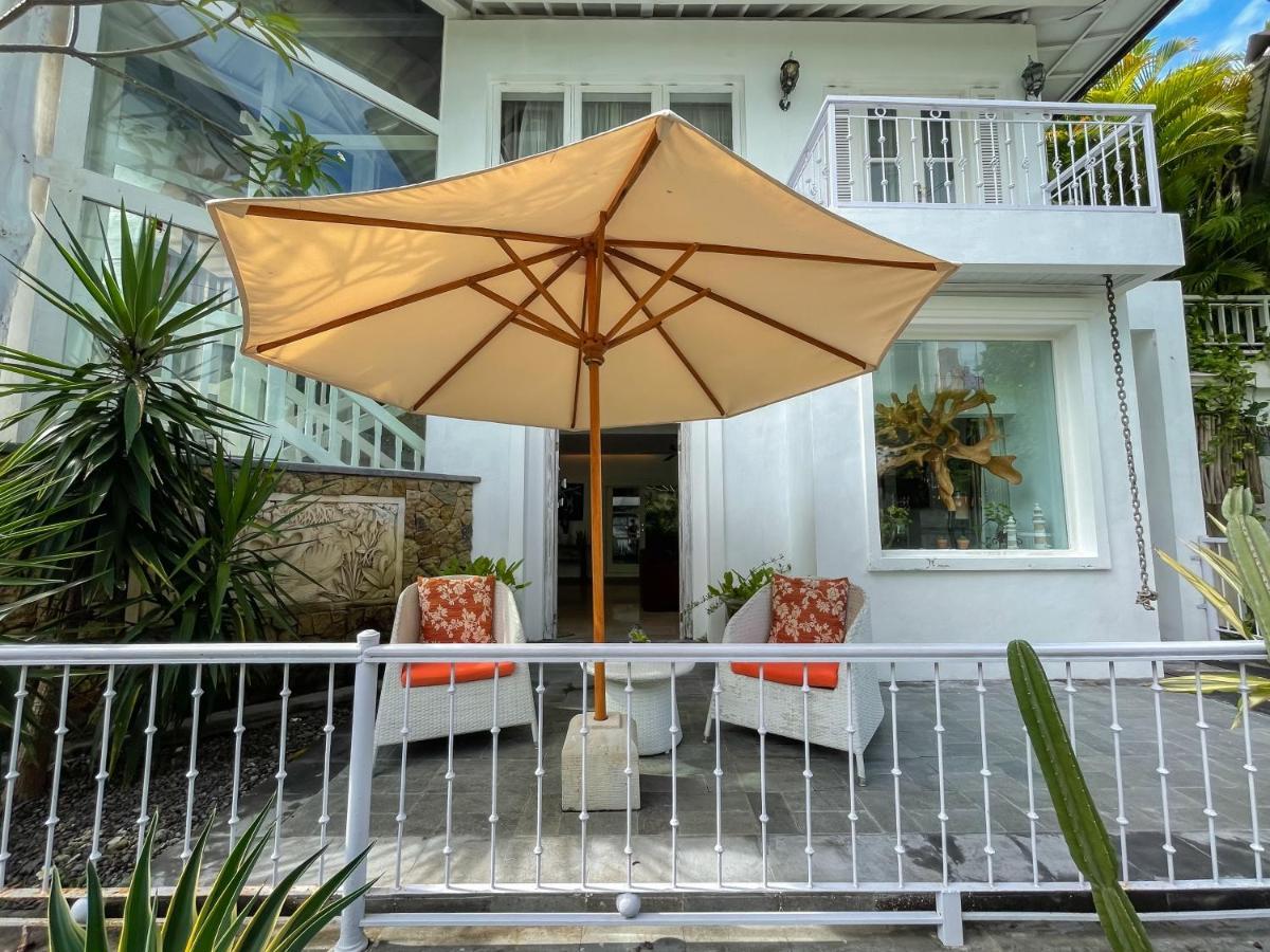 Beach House Canggu - 150M Berawa Beach Zewnętrze zdjęcie