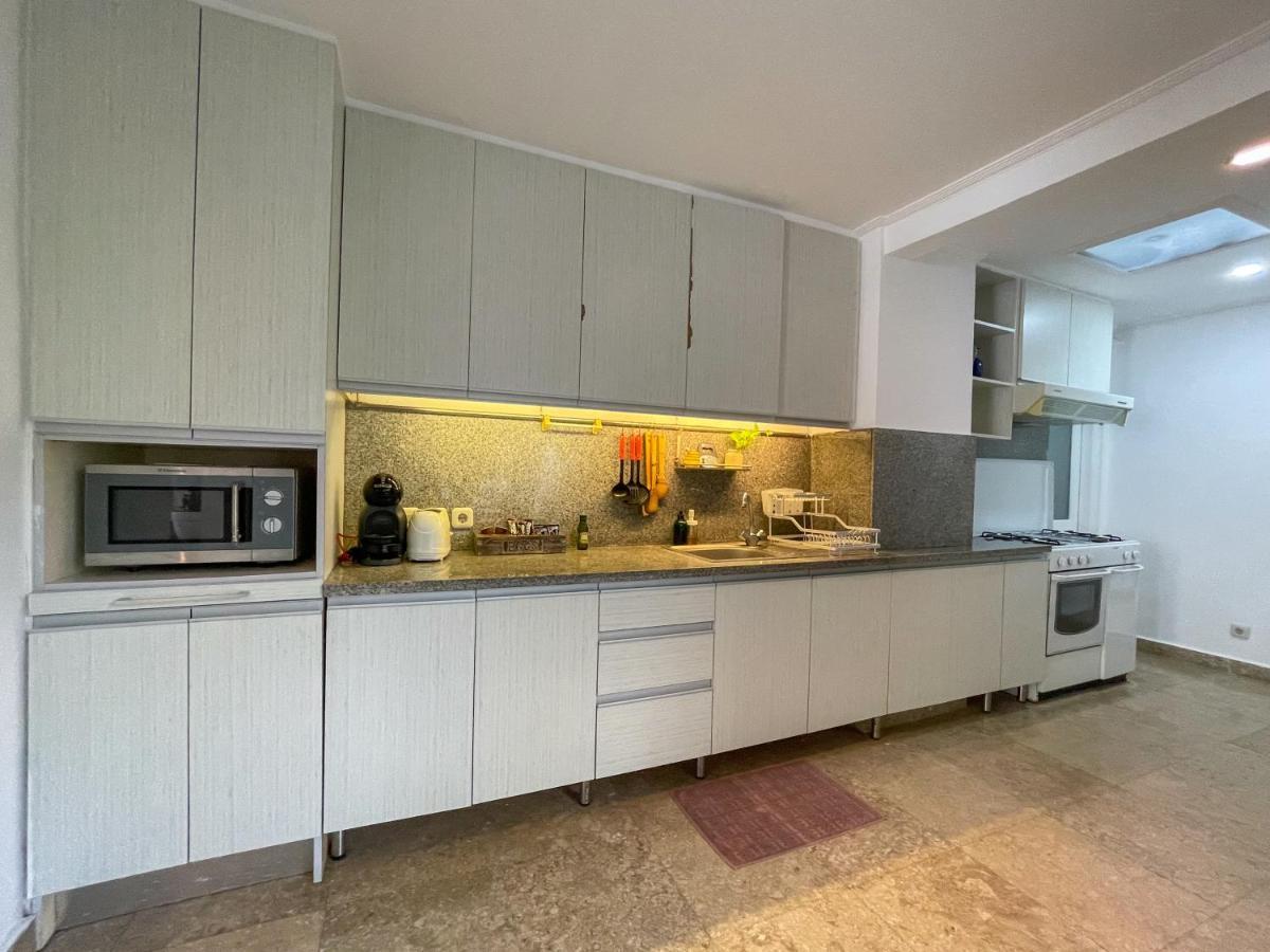 Beach House Canggu - 150M Berawa Beach Zewnętrze zdjęcie